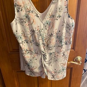 White tank with flowers